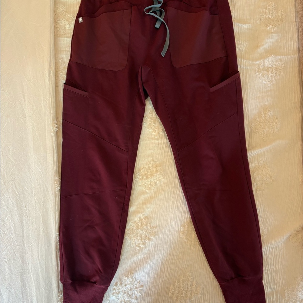 Figs Burgundy Scrub Pants - Picture 7 of 7